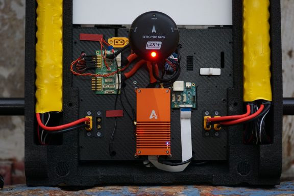 Luftkraft Technologies - TC-Hummel, flight stack detail