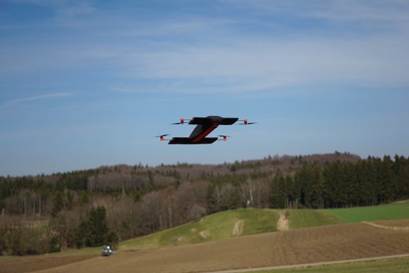 Luftkraft Technologies - TC-Falke, full view in flight IV